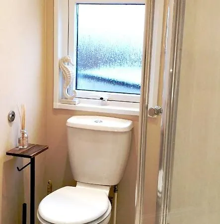 Дом отдыха 24 Park Views For Holidays Or Short Breaks Please No Commercial Vans Thank