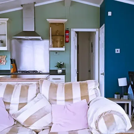 24 The Zen Den Cumbria *